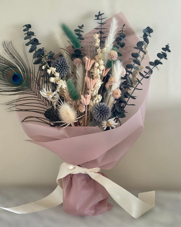 The Laurie Dried Flower Bouquet