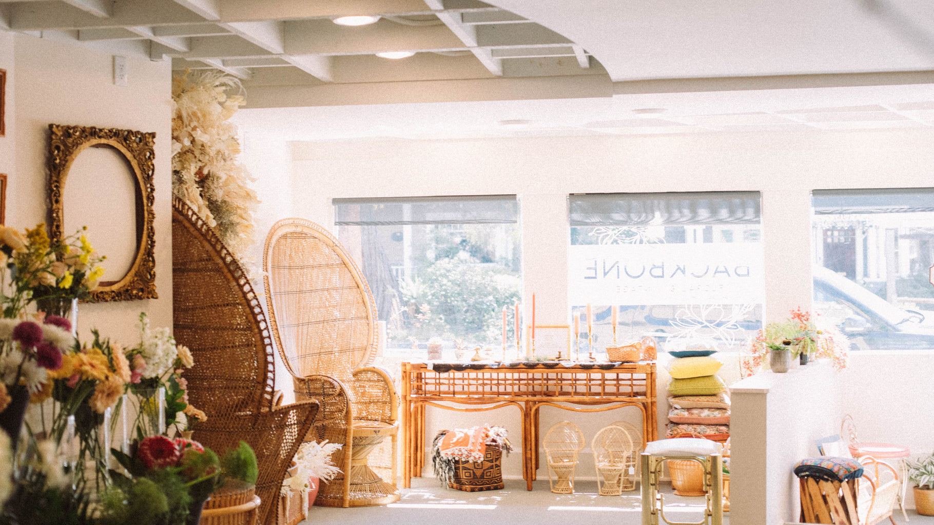 Vintage Backbone Floral